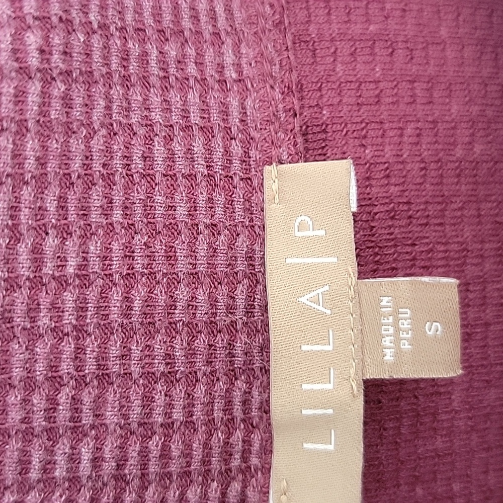 Lilla P Long Sleeve Waffle Knit Snap Collar Sweater Oversized Relax Fit Sz S - Picture 3 of 7